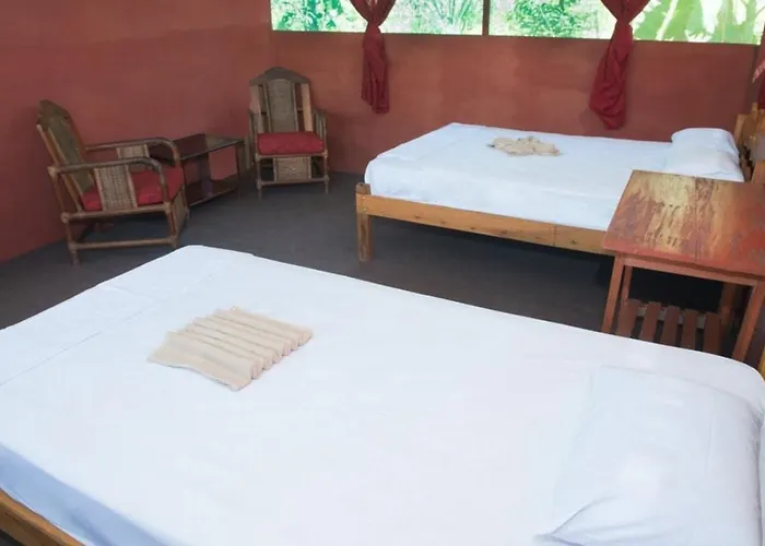 Maniti Eco-Lodge